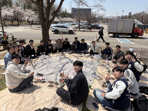 2026년도 산업경영공학과 교수님과 함께하는 피크닉 개최